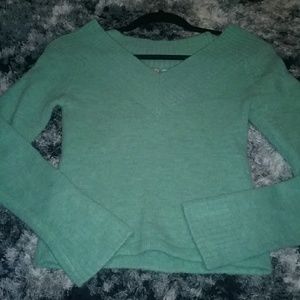 Wide v-neck green sweater